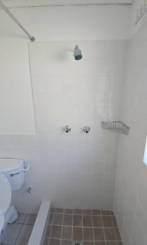 1 Bedroom Property for Sale in Thornton Western Cape